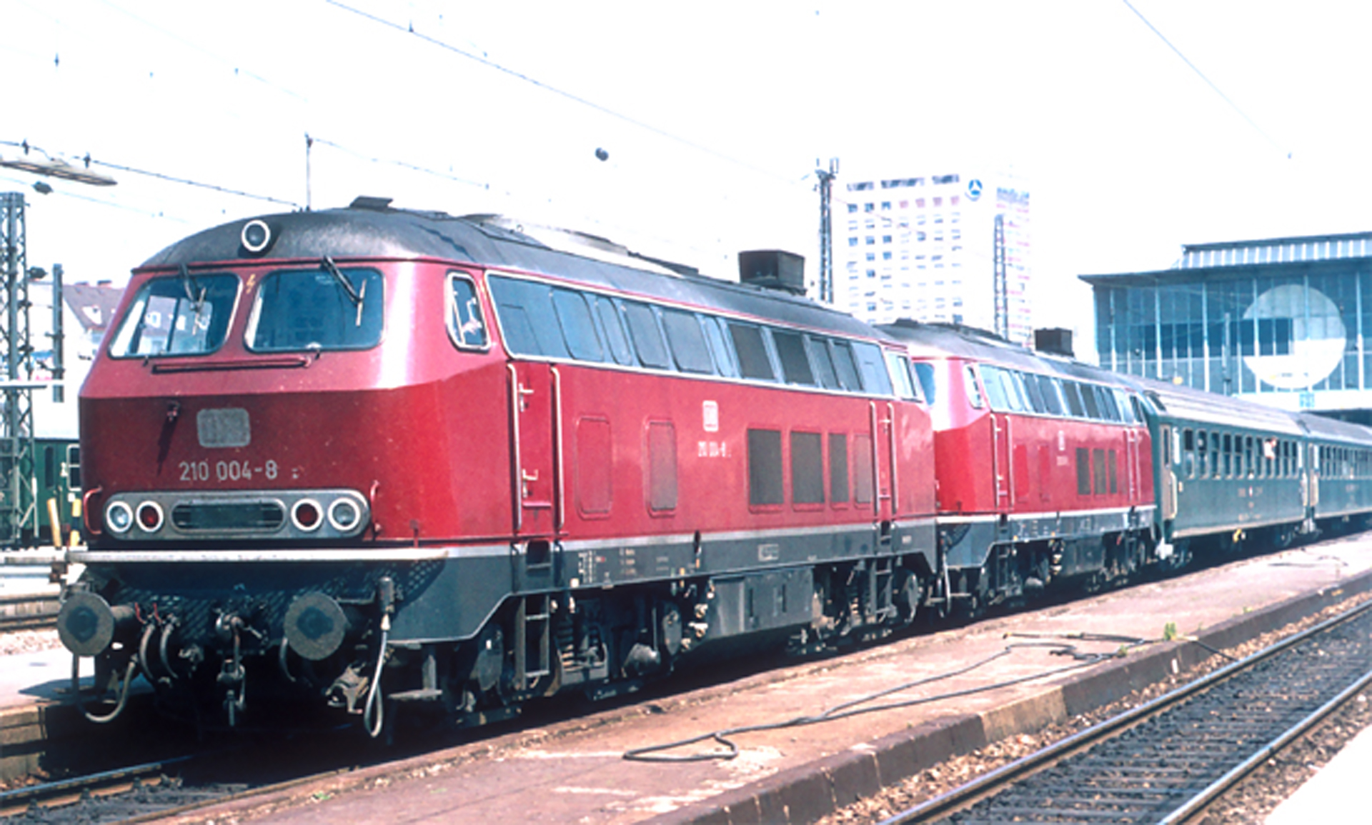 Германский газотурбинный тепловоз DB Class 210 004-8